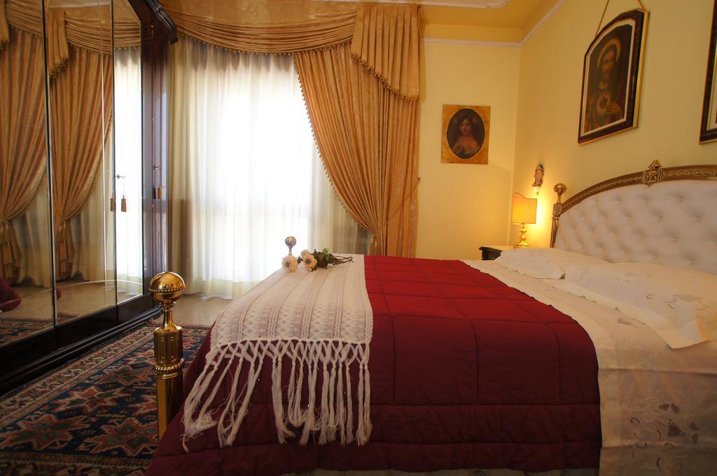 B&B Agora Taranto Eksteriør bilde